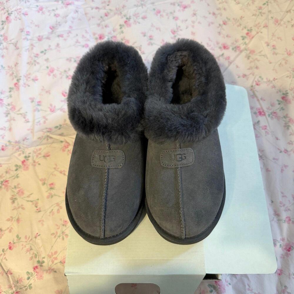 UGG Tazzette Genuine Shearling Collar Slipper